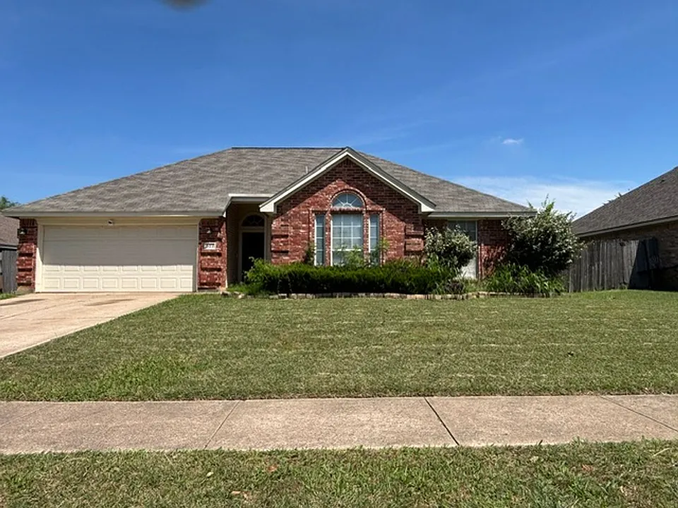517 Meadowcrest Dr