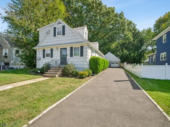 19 Cook Rd, Bloomfield Twp., NJ 07003