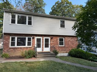 21 Irving Pl, Danbury, CT 06810