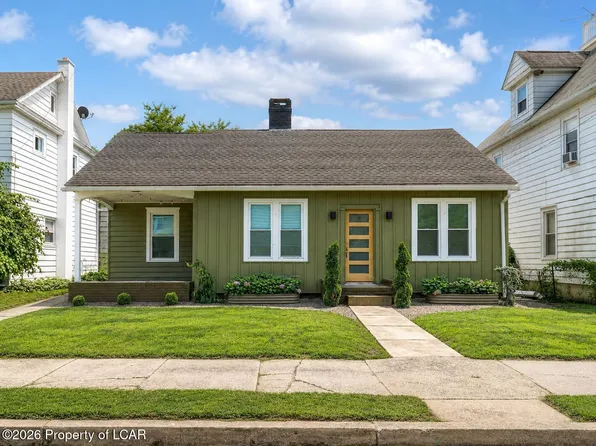330 E 6th St, Berwick, PA 18603