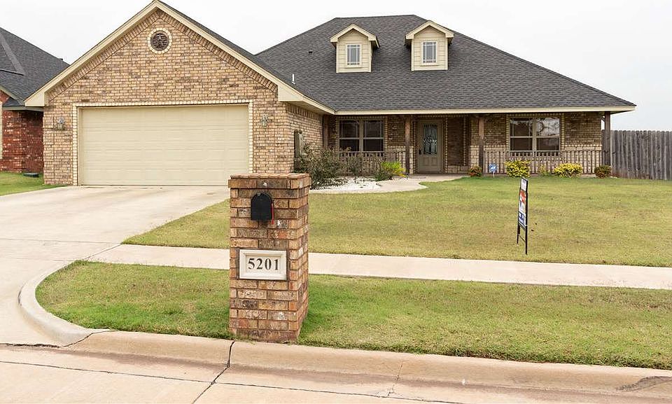 1st image of 5201 SW Dove Creek Blvd