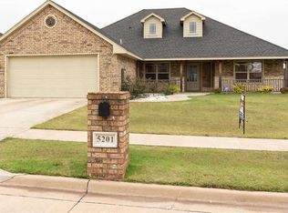 5201 SW Dove Creek Blvd, Lawton, OK 73505