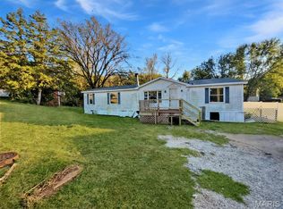 5590 Stonecrest Dr, House Springs, MO 63051