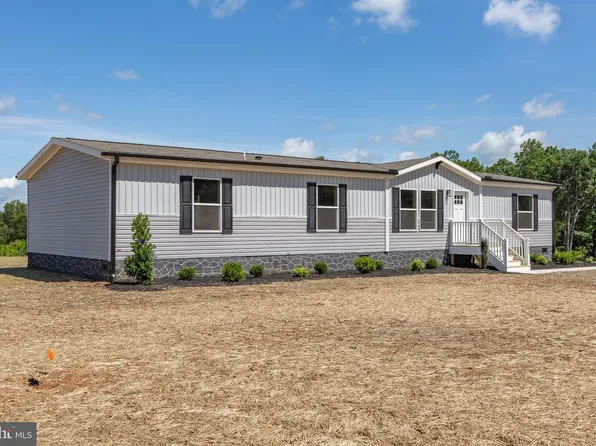 7145 Shannon Hl, Louisa, VA 23093