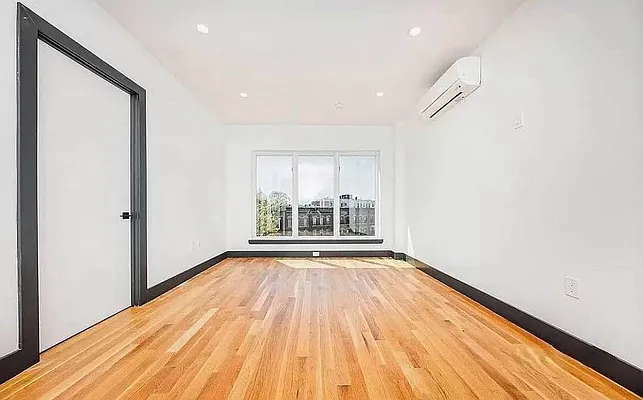 Rented by Reavis | media 8