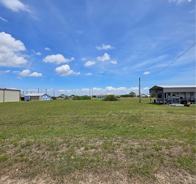 1st image of 51 Dog Fish Dr