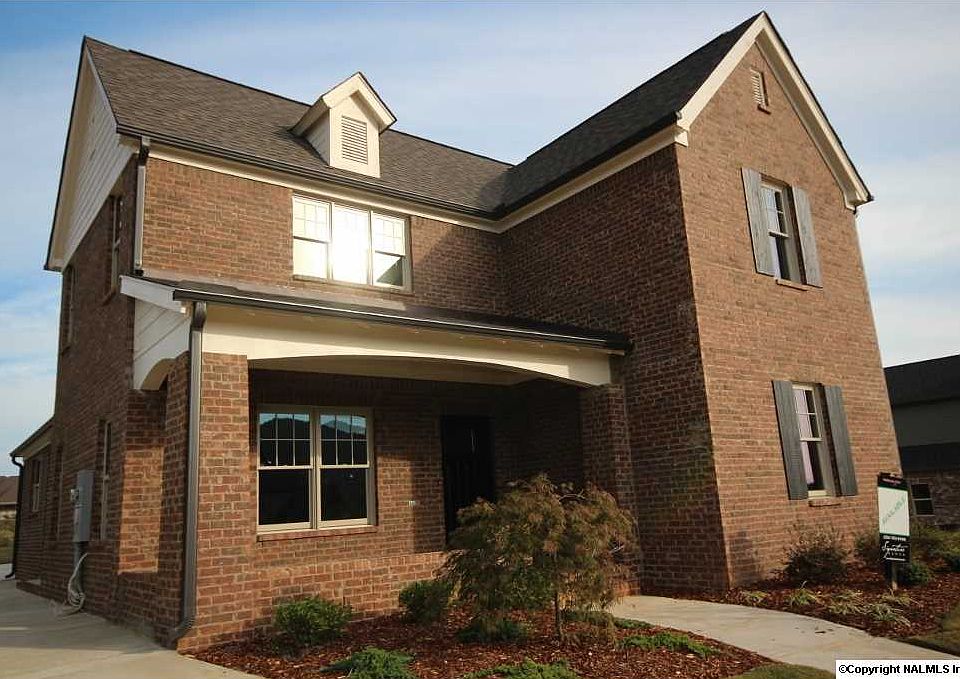1st image of 18 Wescott Hill Way SE