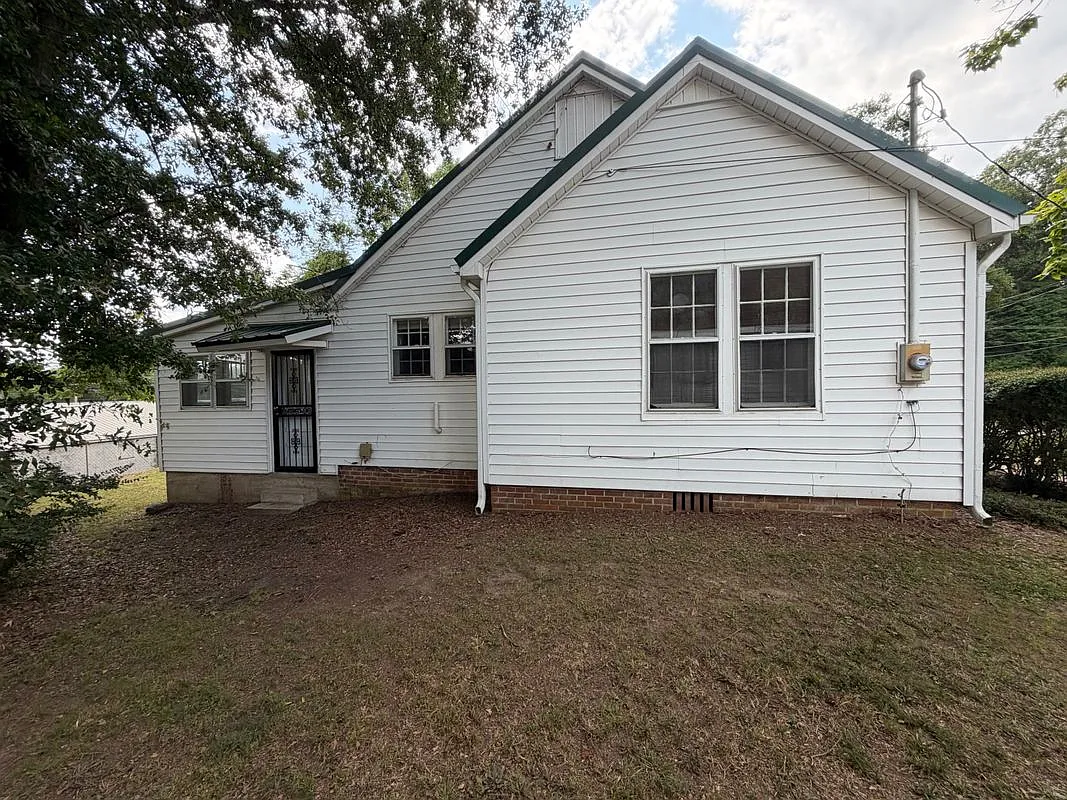 2 bed, 2.0 bath, 1100 sqft, $1,100 — Photo 4