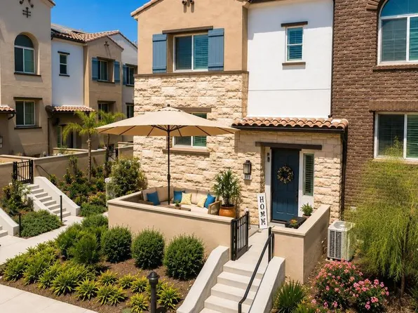 571 Via Chelsea, Camarillo, CA 93012