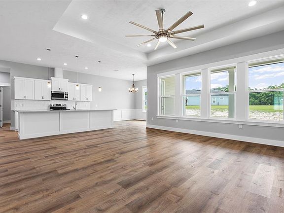 3rd image of 0 SW Meadow View Ct