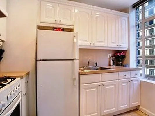 Rented by Citi Habitats | media 4