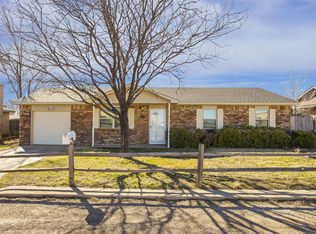 52 Hunsley Rd, Canyon, TX 79015