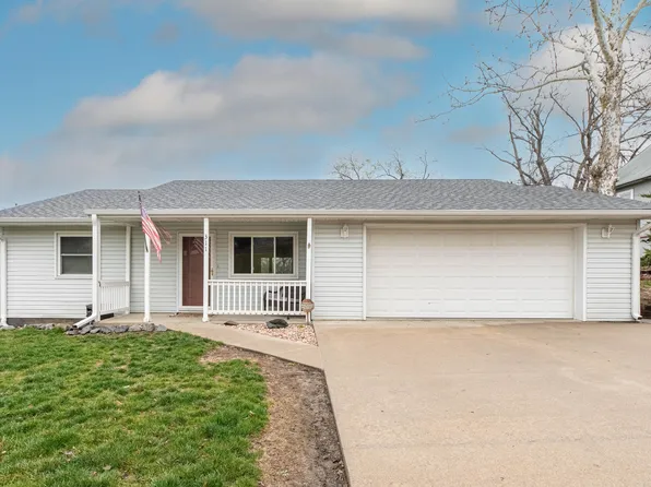 311 N Grove St, Glenwood, IA 51534