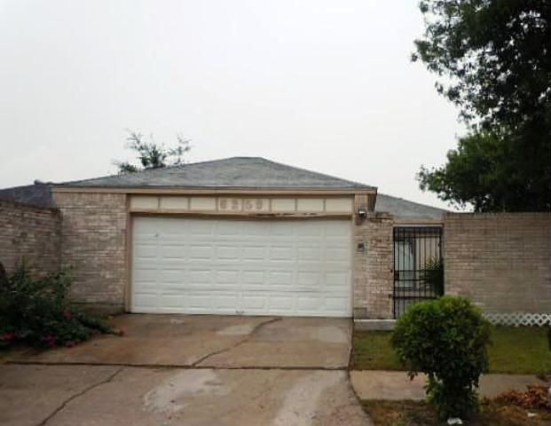 1st image of 6259 Briar Glade Dr
