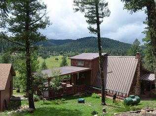 18 Center Rd, Cloudcroft, NM 88317