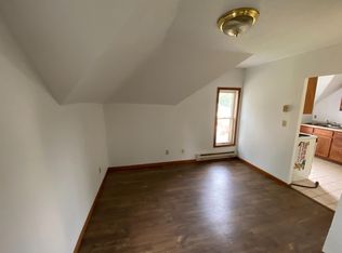 424 4th St S #3, Moorhead, MN 56560