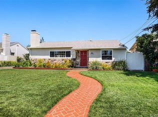 10921 Hamlin St, North Hollywood, CA 91606