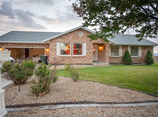 2255 Sego Lily Dr, Wellington, UT 84542