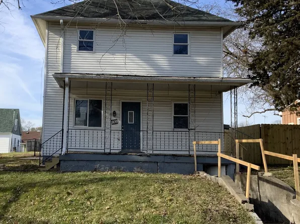 809 South Ln #B, Oskaloosa, IA 52577