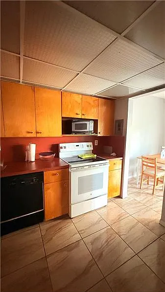 1 bed, 649 sqft, $1,695 — Photo 4
