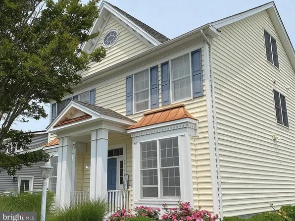 12127 Snug Harbor Rd, Berlin, MD 21811