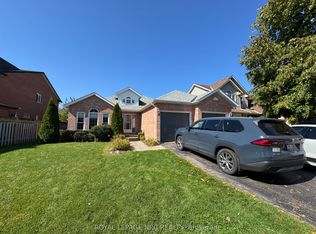 90 Farris Ave, Saint Catharines, ON L2S 3W4