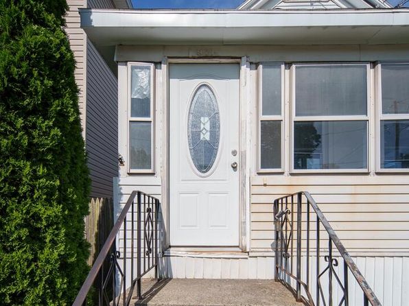 1003 13th St, Watervliet, NY 12189