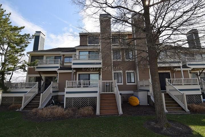 1st image of 214 N Heron Dr Unit 2