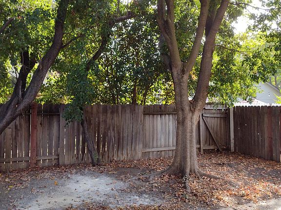 2nd image of 3111 Mill Oak Way