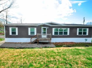 16 Jean St, Belle Vernon, PA 15012