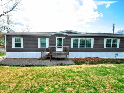16 Jean St, Belle Vernon, PA, 15012