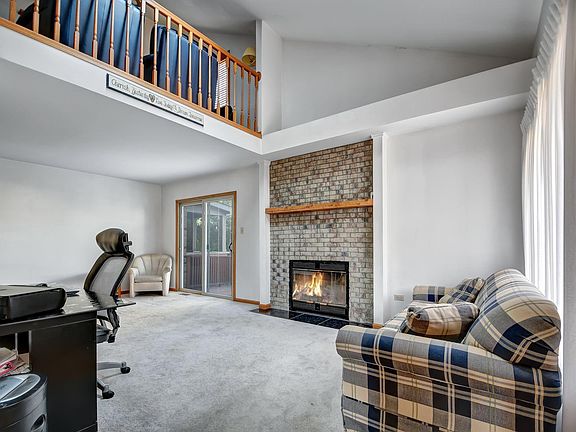 3rd image of 7909 W Tiffany Ct