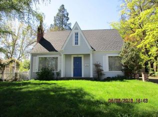 22 S Keene Way Dr, Medford, OR