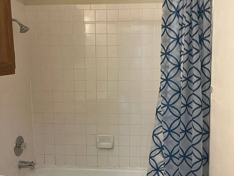 212 Sailmaster St #A — Photo 15