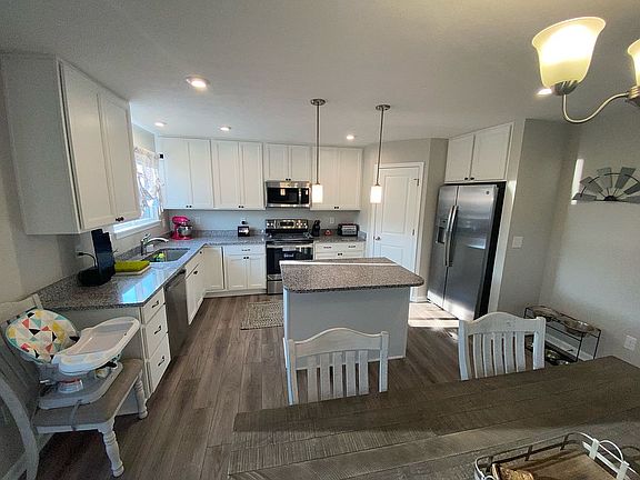 Kitchen/dining area