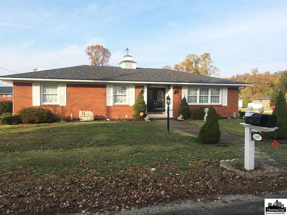 1st image of 107 Alma Ave