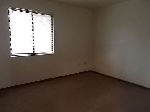 5th image of 1723 Dominion Dr APT C