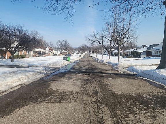 5th image of 11504 Fordham Rd