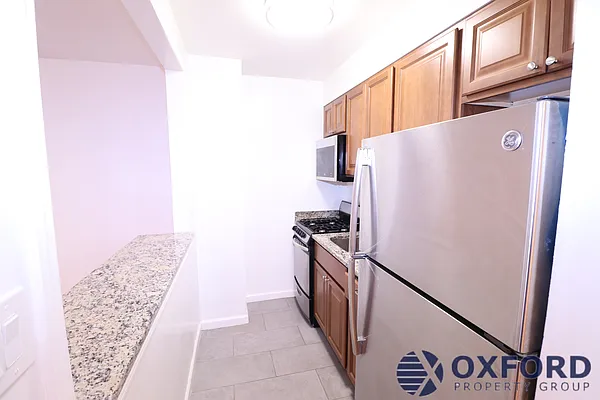 Rented by Oxford Property Group | media 6