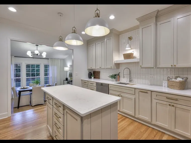 1211 Arrowhead Dr — Photo 16