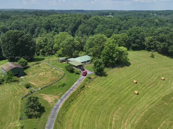 2043 Lafayette Rd, Red Boiling Springs, TN 37150