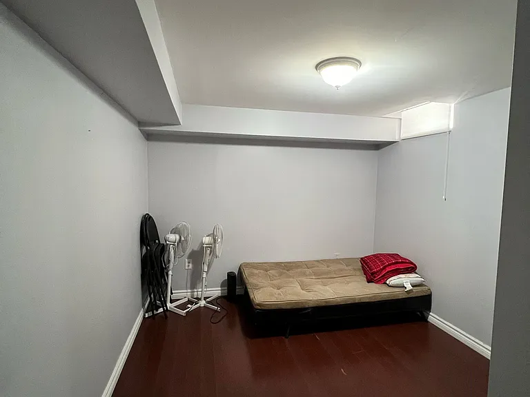 5884 Chorley Pl #BASEMENT — Photo 5