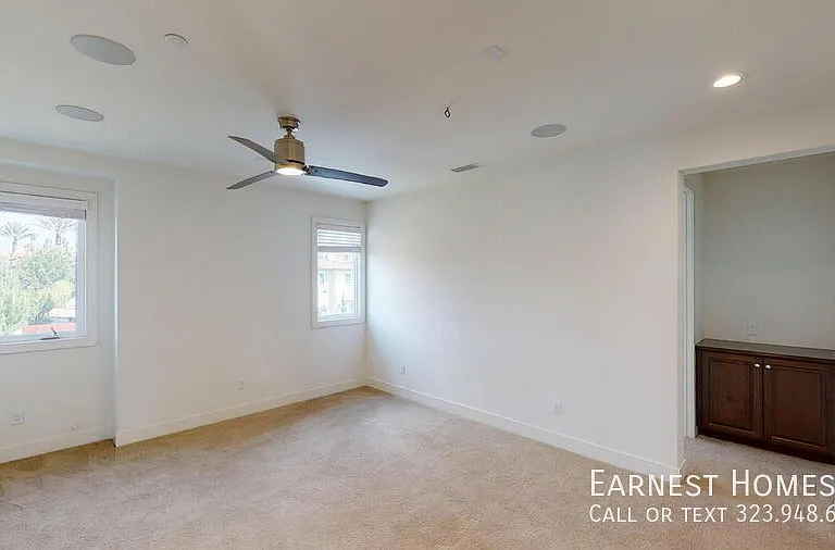 12073 Carabela Ct — Photo 12