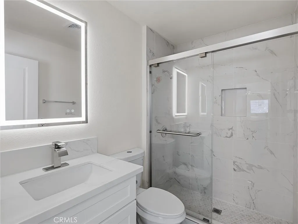 2 bed, 680 sqft, $2,500 — Photo 3