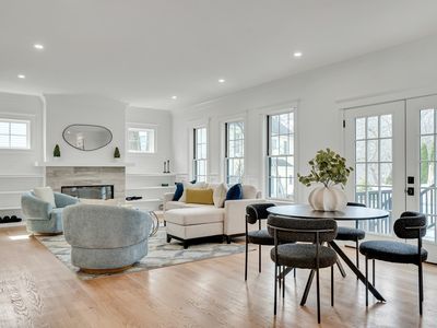 17 Hamilton Rd, Lexington, MA, 02420