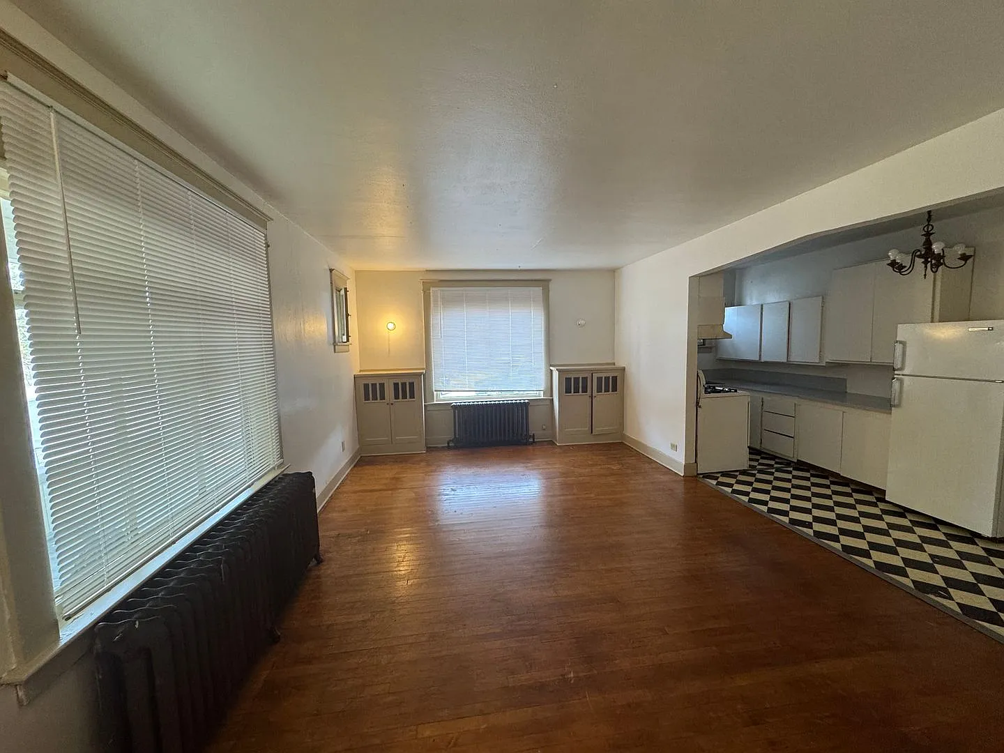 Renovated Studio West Central Apartment | Historic Building | Pet Friendly | Avail 10/5 — Photo 2