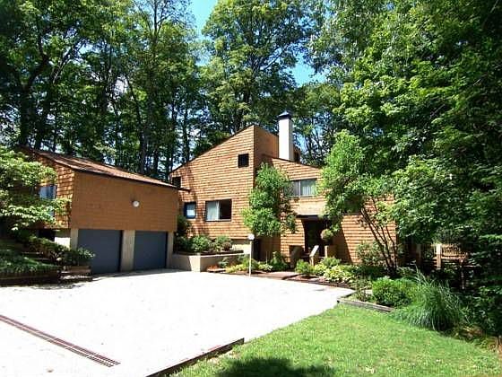 1st image of 5229 Oakhill Ln