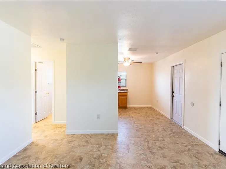 1314 Denise Ave — Photo 3