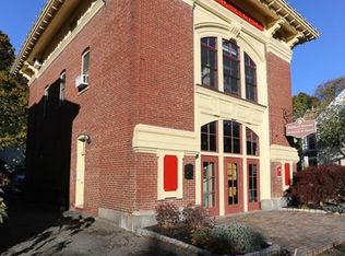 30 Rantoul St #2R, Beverly, MA 01915