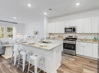 286 Harvest Grove Ln, Summerville, SC 29485